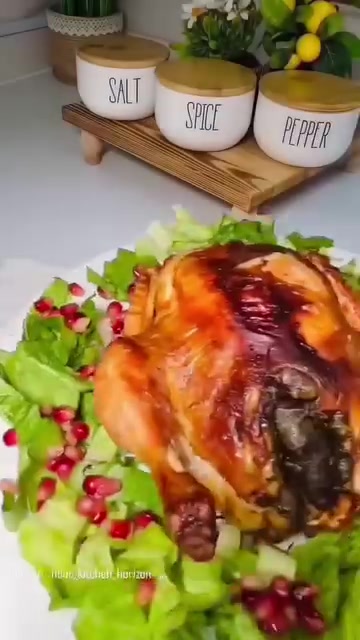 اكشفي الغطاء وحمّريها ١٥ دقيقة أخيرة حتى يتورد الجلد